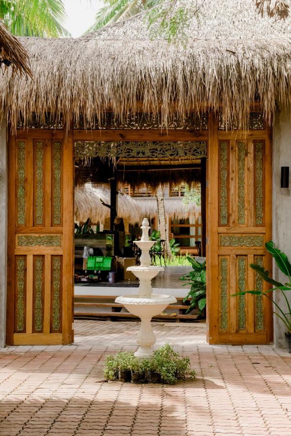 Las Palmas Villas And Casitas Siargao Хенерал Луна Екстериор снимка