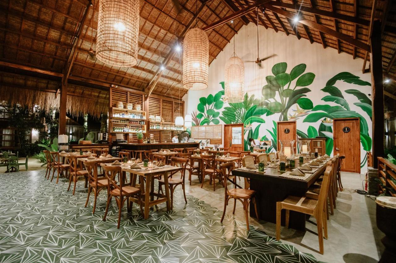 Las Palmas Villas And Casitas Siargao Хенерал Луна Екстериор снимка