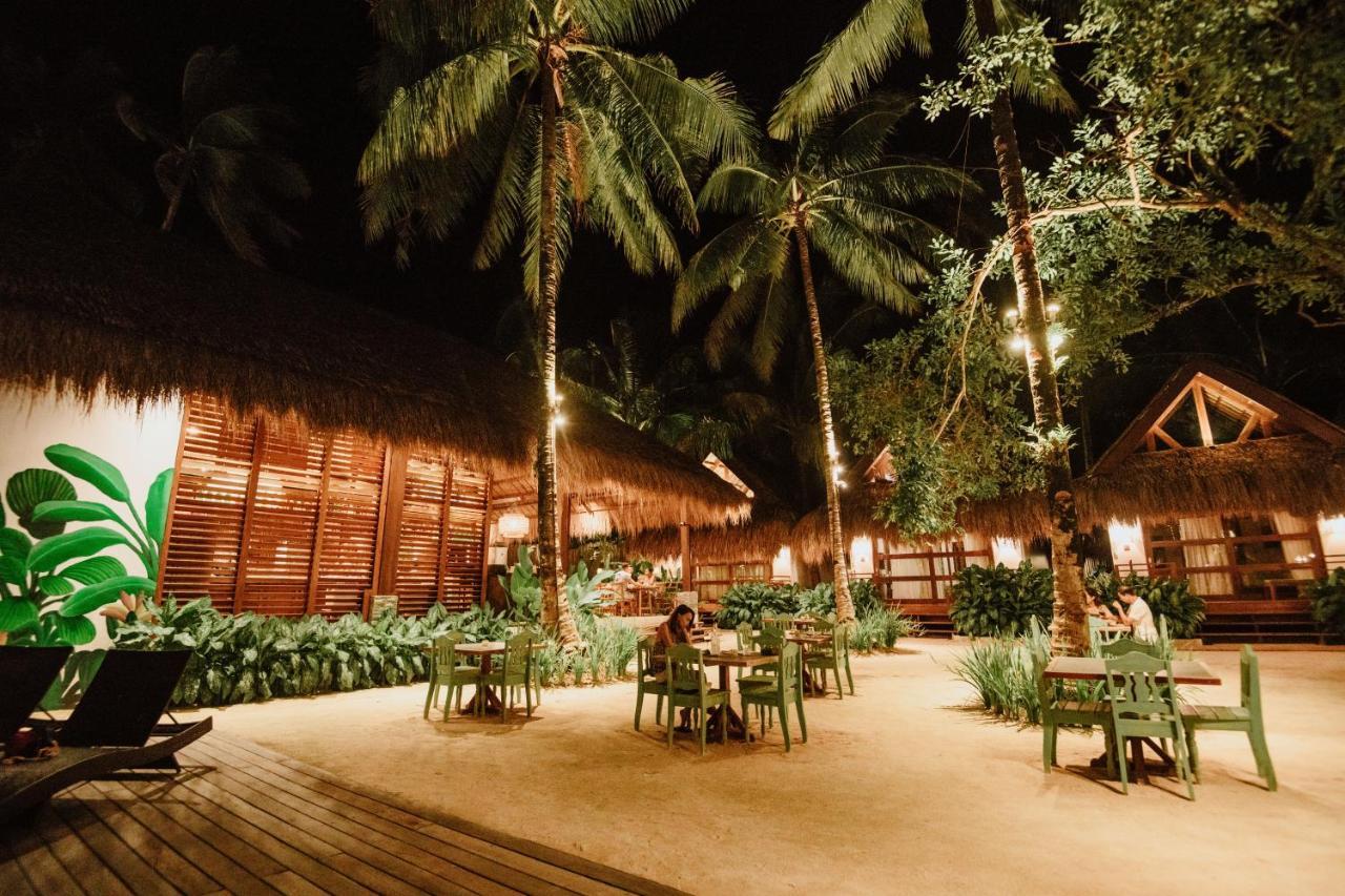 Las Palmas Villas And Casitas Siargao Хенерал Луна Екстериор снимка